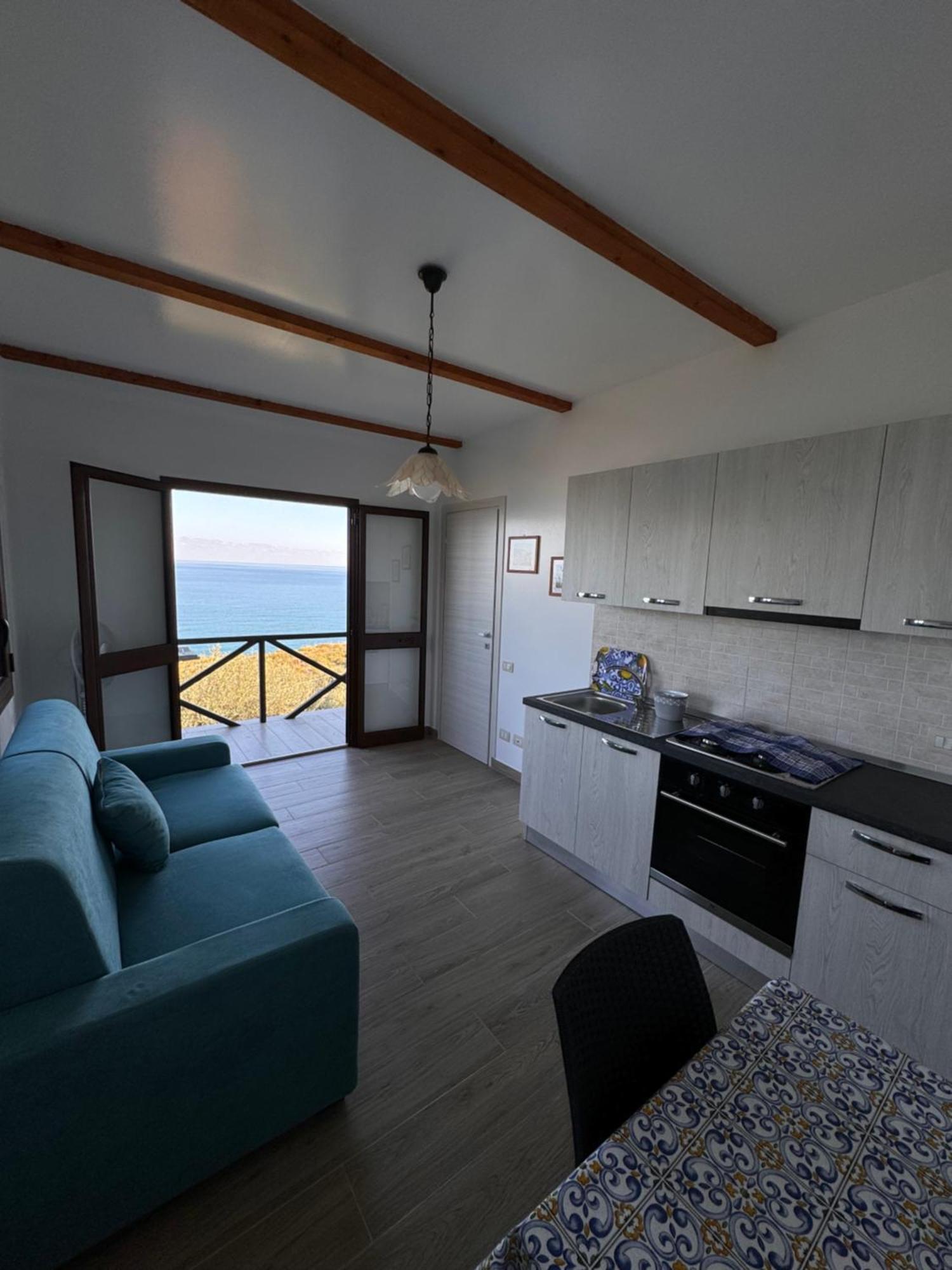 Mareblu Bed & Breakfast เชฟาลู ภายนอก รูปภาพ