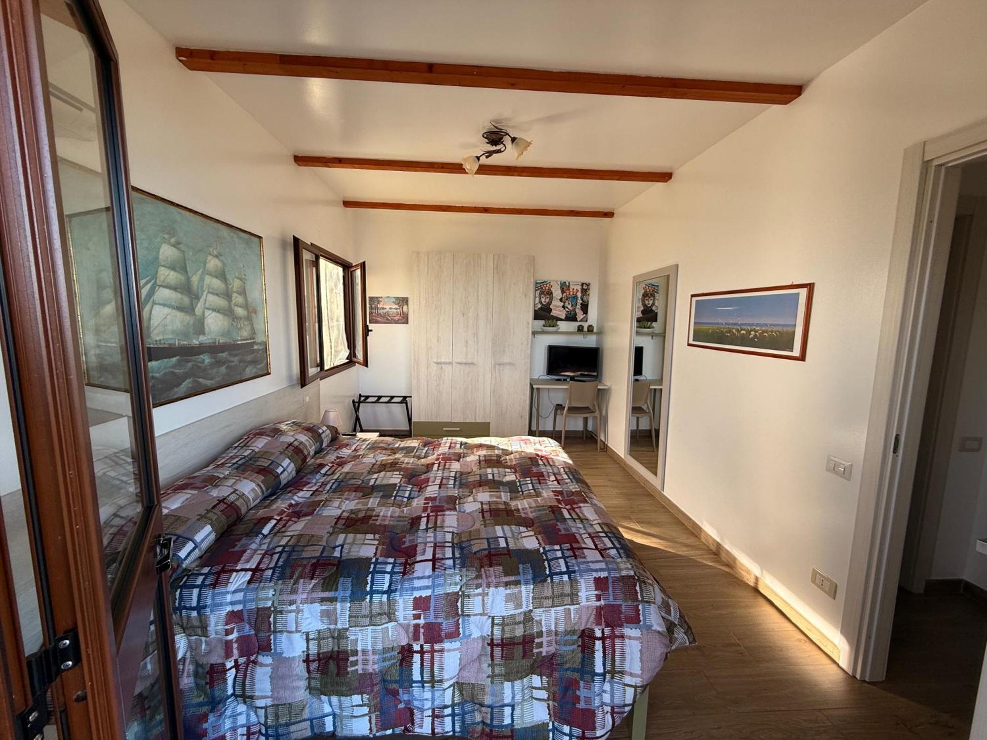 Mareblu Bed & Breakfast เชฟาลู ภายนอก รูปภาพ