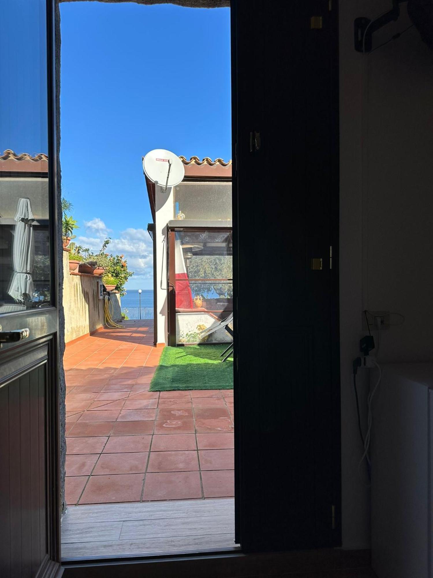 Mareblu Bed & Breakfast เชฟาลู ภายนอก รูปภาพ