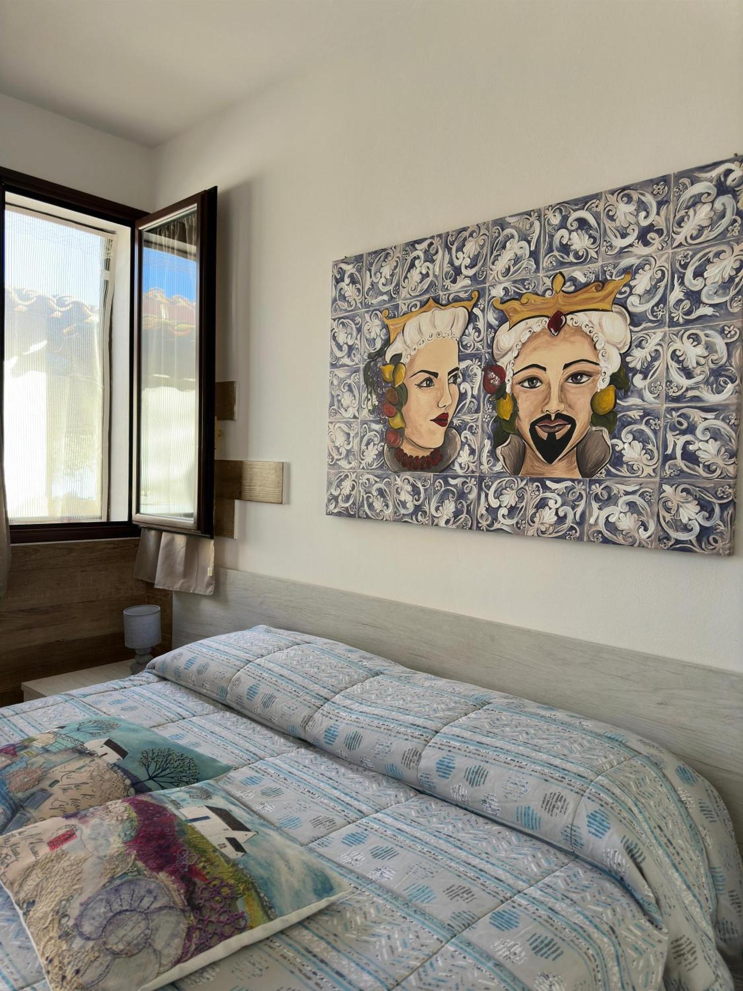 Mareblu Bed & Breakfast เชฟาลู ภายนอก รูปภาพ