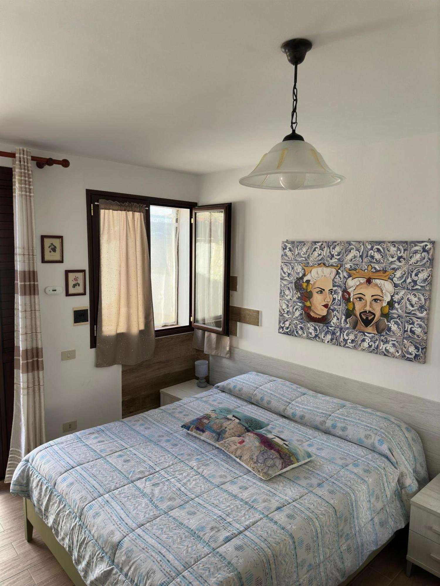 Mareblu Bed & Breakfast เชฟาลู ภายนอก รูปภาพ