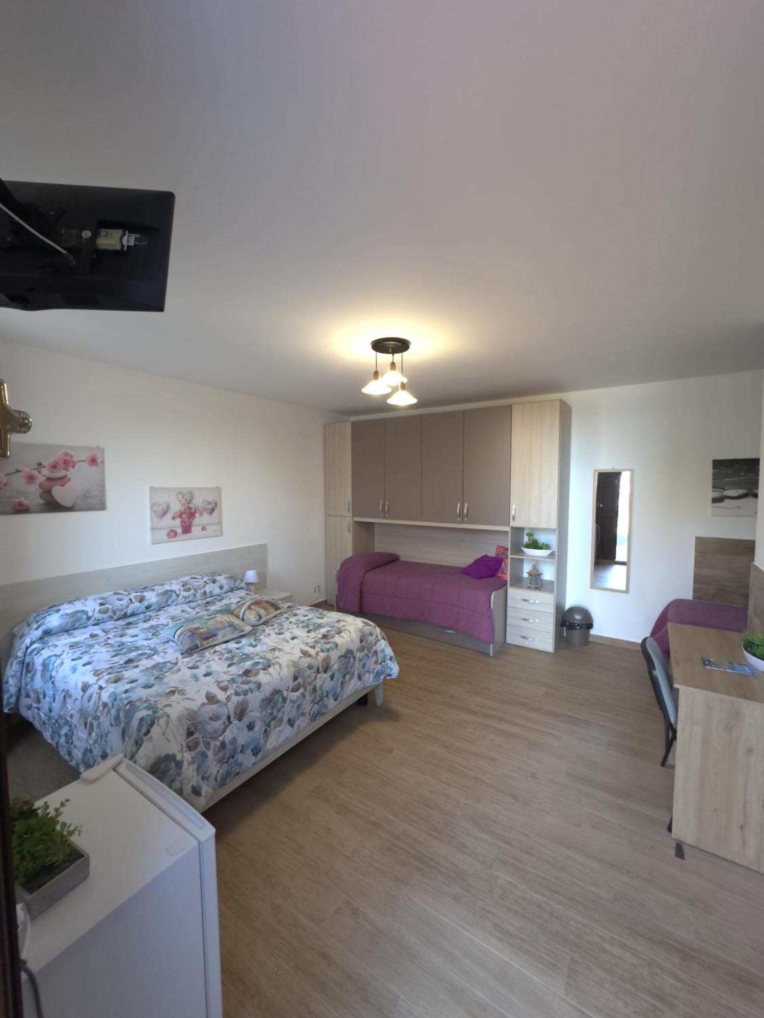 Mareblu Bed & Breakfast เชฟาลู ภายนอก รูปภาพ